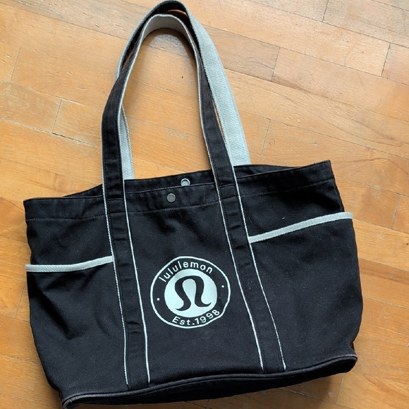 lululemon athletica Handbags - lululemon athletica Black and Gray Tote Bag